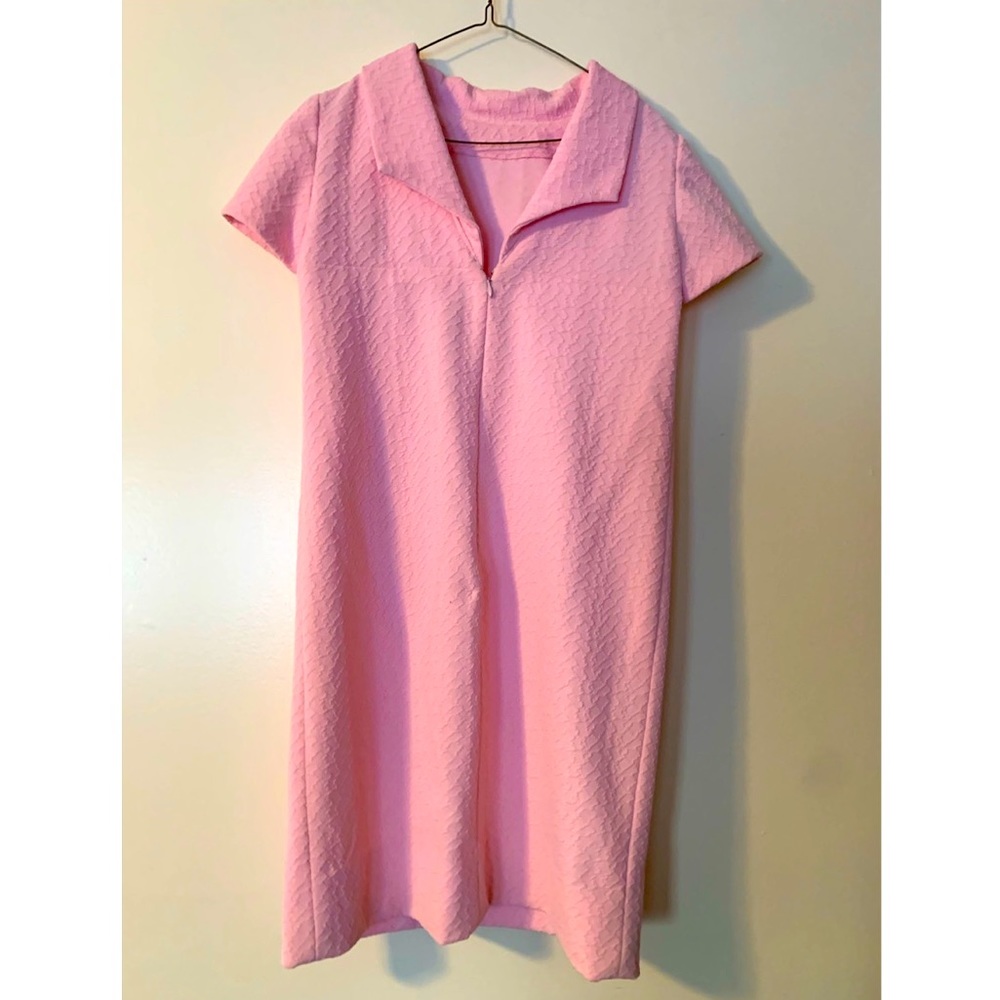 Pink 60’s House Dress!